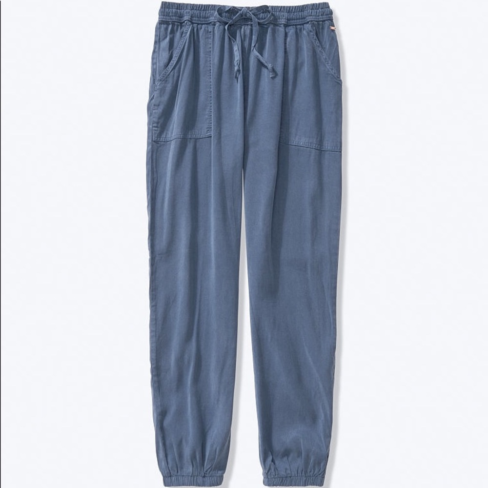 Victoria’s Secret PINK Easy Lightweight Jogger - Picture 2 of 2
